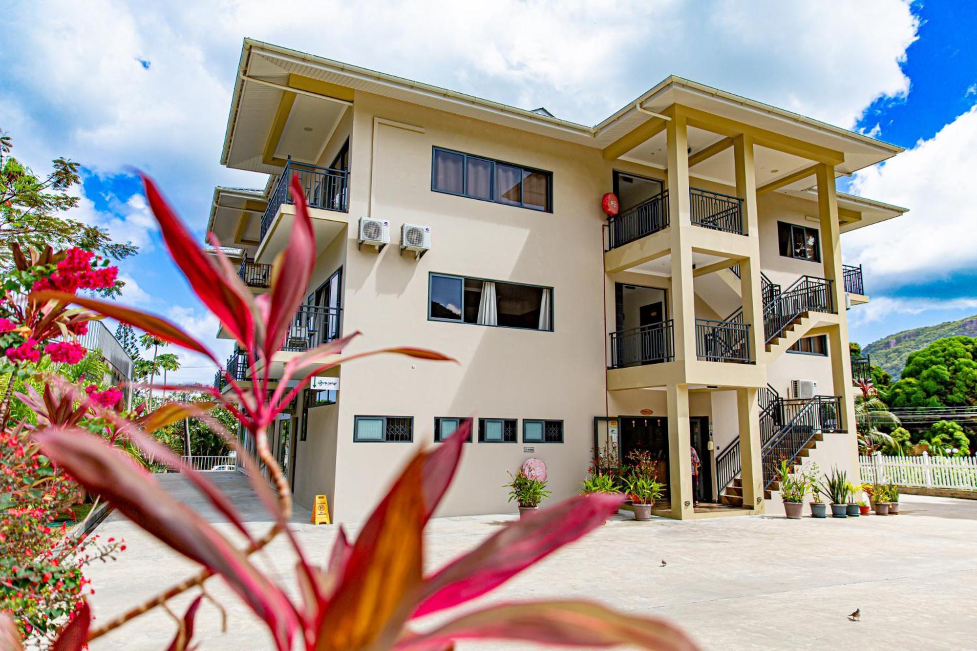 B Holiday Apartments Beau Vallon  Exterior foto